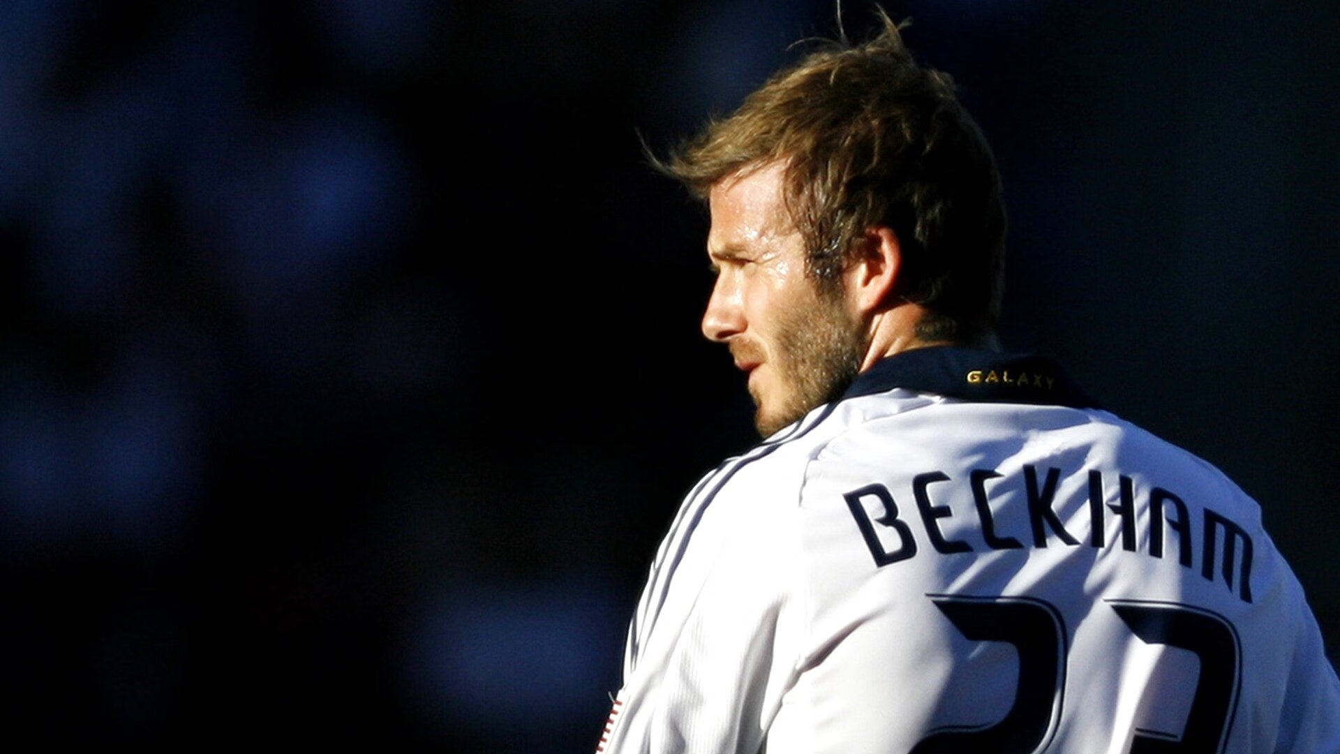 冰岛奇迹与曼城王朝，奥运周期之外的体育焦点战