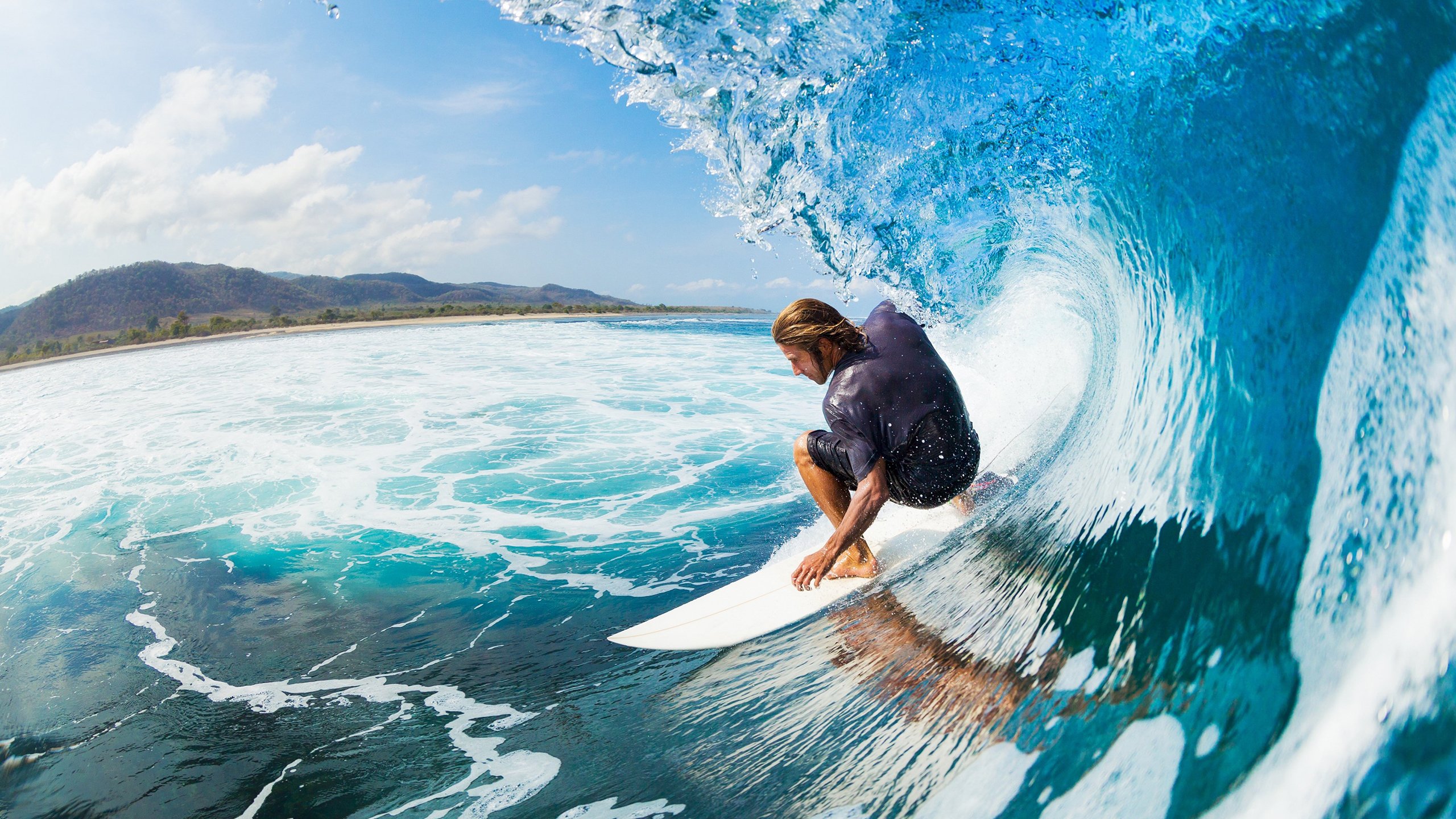 雷速体育-绿茵场上的绝杀与球台上的纪录，当德国战车撞翻葡萄牙，张本智和刷新乒坛历史